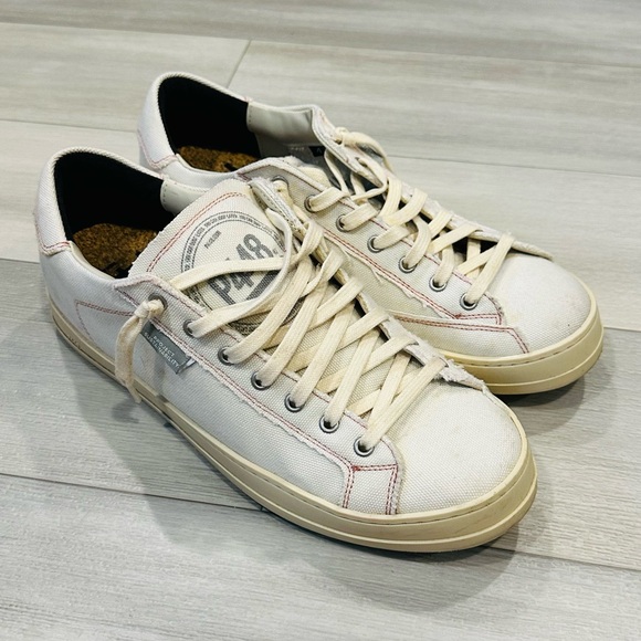 P448 Mens Canvas Sneakers Size 43 (9.5/10)